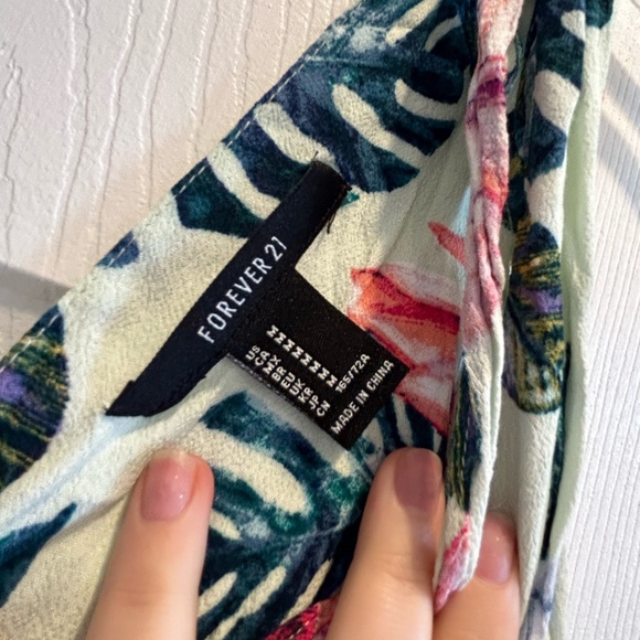 Floral romper - Picture 4 of 4